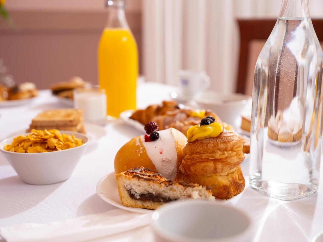 Hotel San Pio San Giovanni Rotondo Ngoại thất bức ảnh