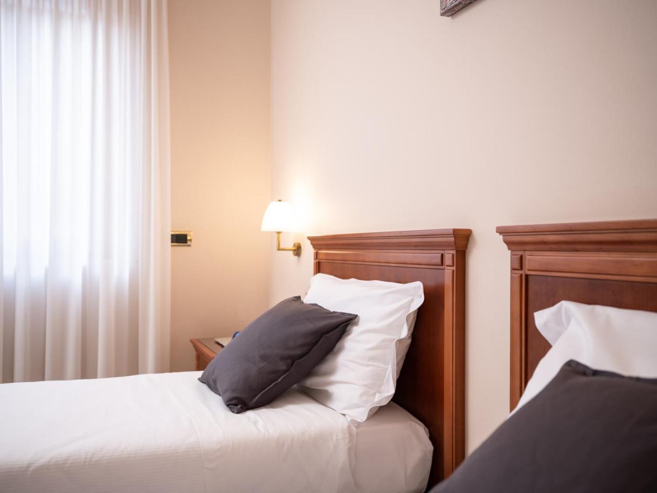 Hotel San Pio San Giovanni Rotondo Ngoại thất bức ảnh