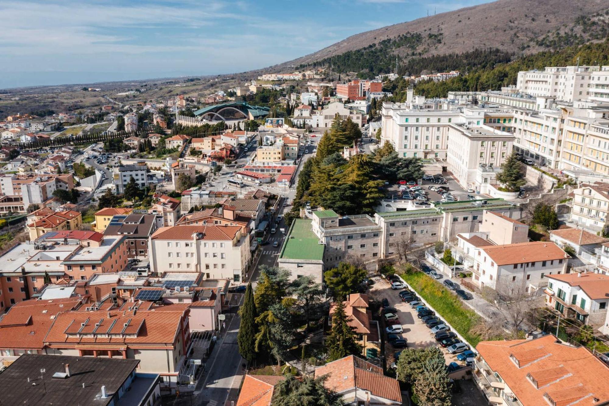 Hotel San Pio San Giovanni Rotondo Ngoại thất bức ảnh