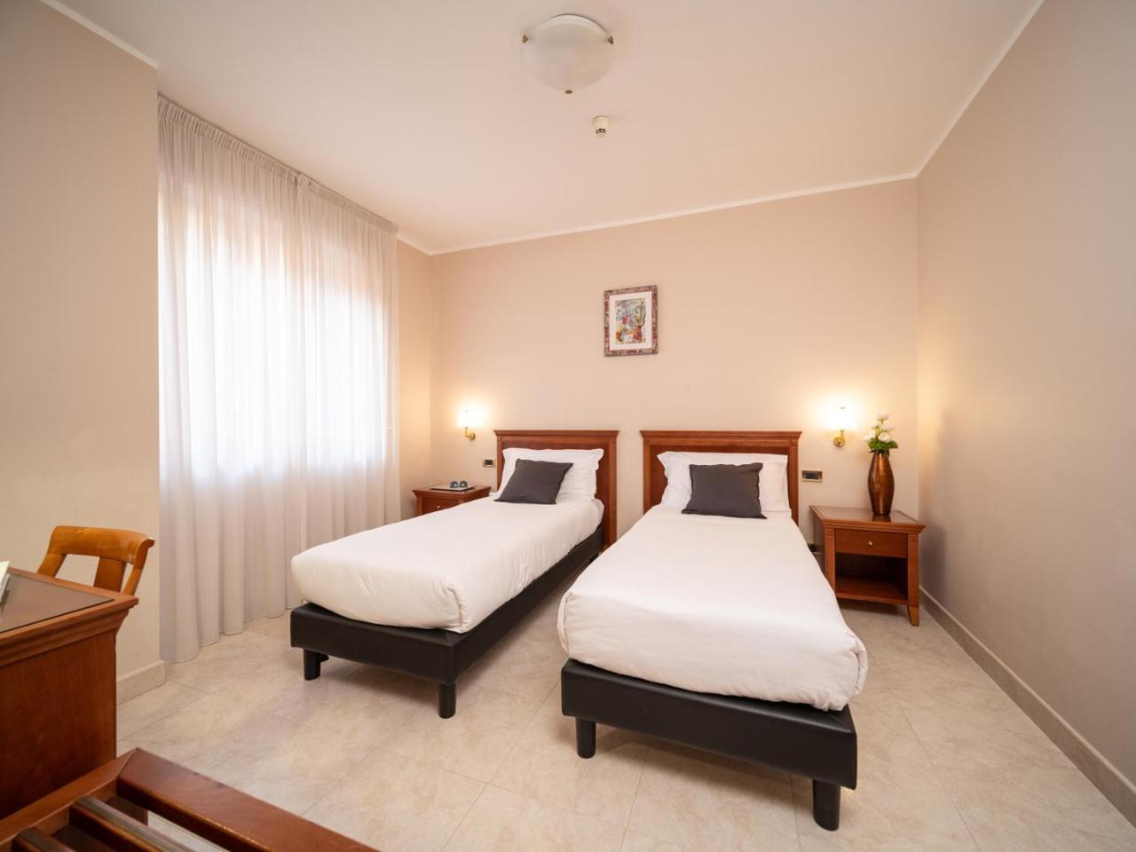 Hotel San Pio San Giovanni Rotondo Ngoại thất bức ảnh